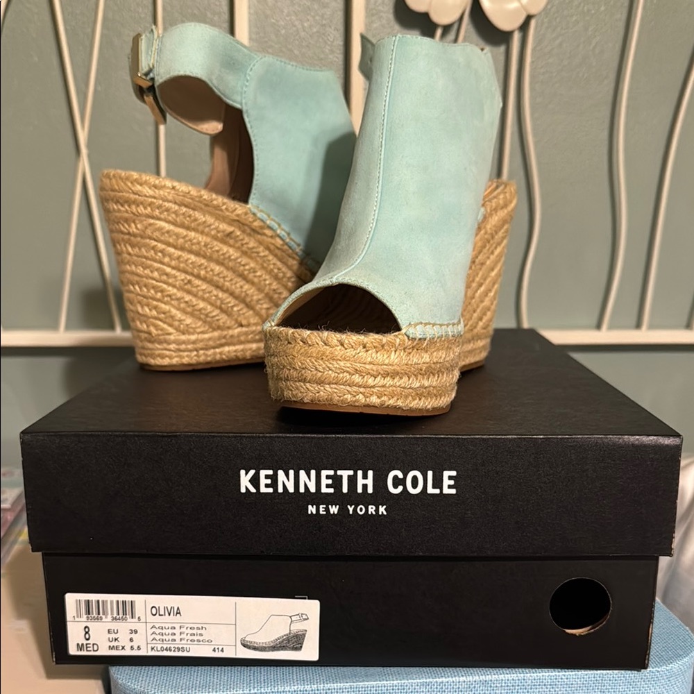 Kenneth Cole Blue Wedge Sandals with Natural Charm